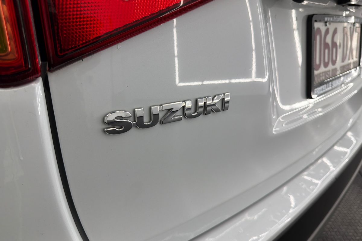 2016 Suzuki Vitara RT-S LY