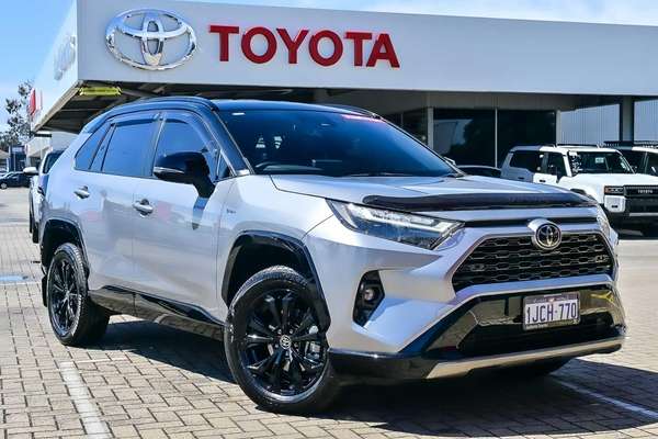 2024 Toyota RAV4 XSE AXAH52R