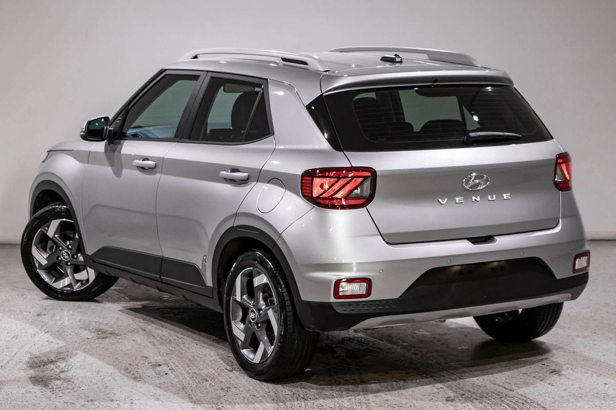 2023 Hyundai Venue Active QX.V5
