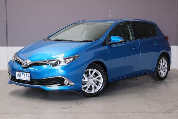 2017 Toyota Corolla Ascent Sport ZRE182R