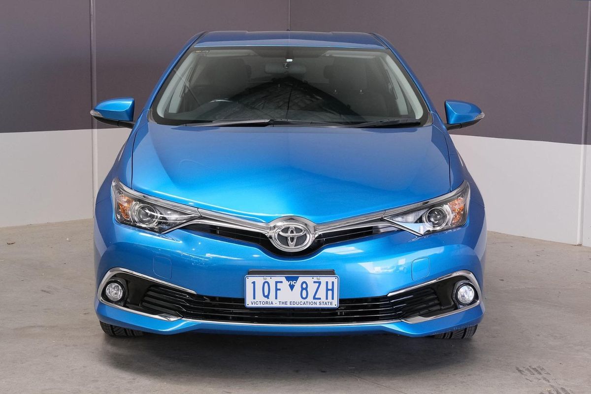 2017 Toyota Corolla Ascent Sport ZRE182R