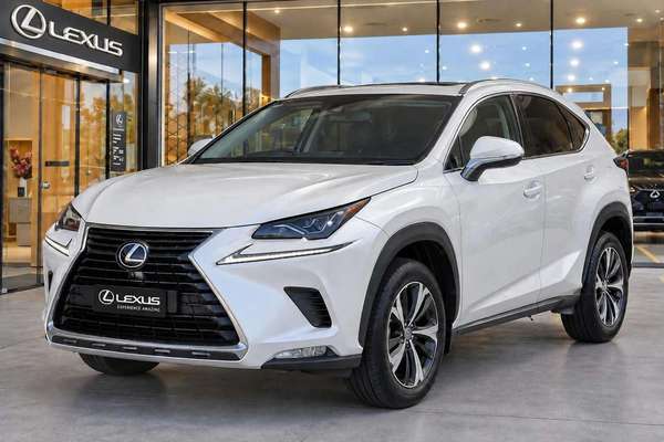 2018 Lexus NX NX300h Sports Luxury AYZ15R