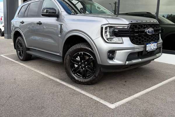 2025 Ford Everest Black Edition 2.0L