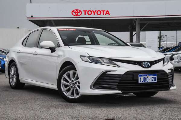 2022 Toyota Camry Ascent AXVH70R