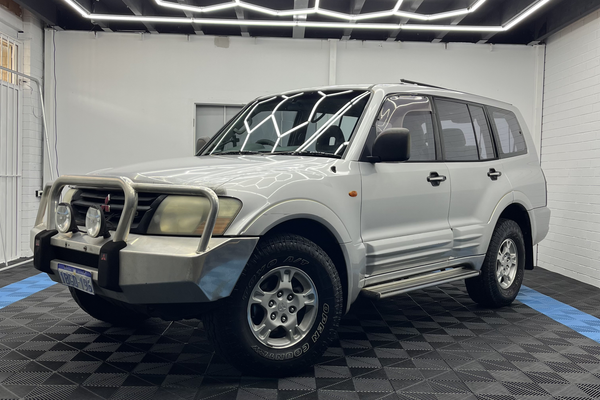 2002 Mitsubishi Pajero GLS NP