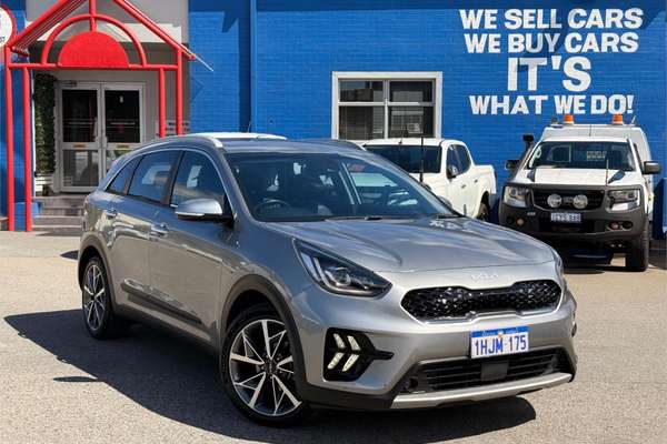 2021 Kia Niro Hybrid Sport DE