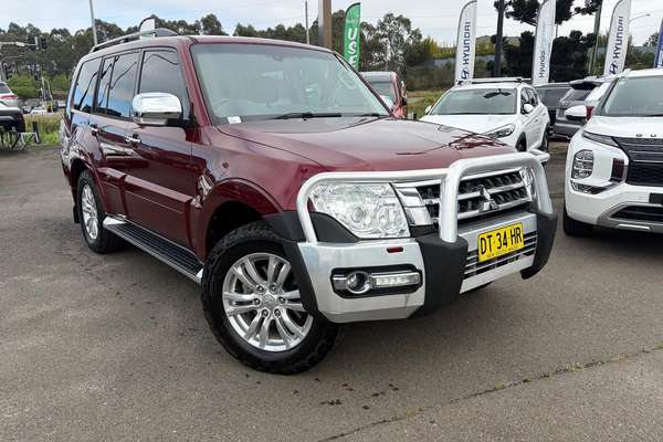 2015 Mitsubishi Pajero GLS NX