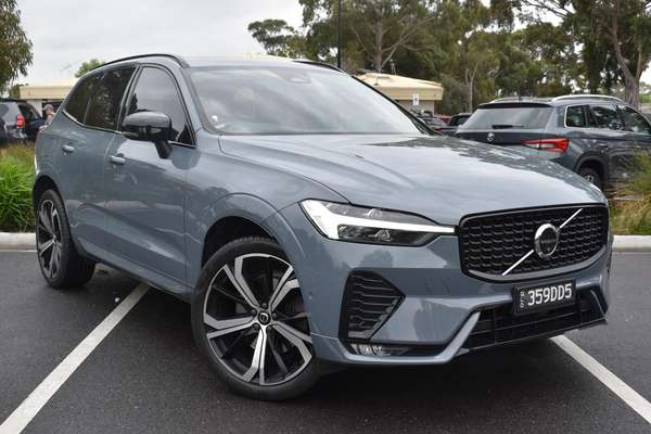 2021 Volvo XC60 B6 R-Design