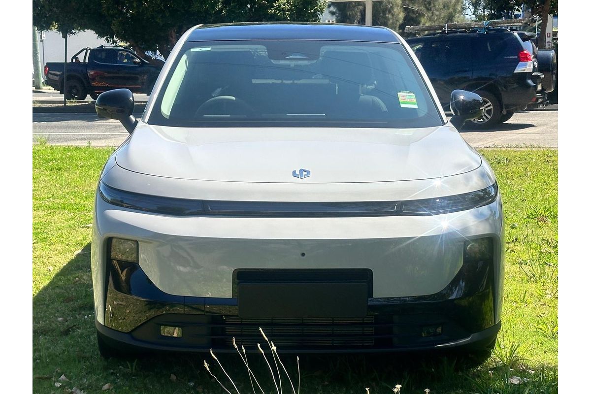2026 Leapmotor B10 Design Hybrid EV A12