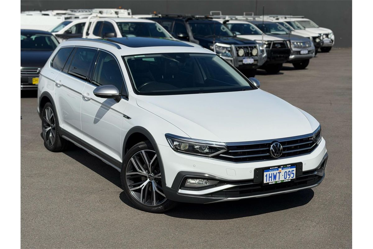 2023 Volkswagen Passat Alltrack 162TSI Premium B8