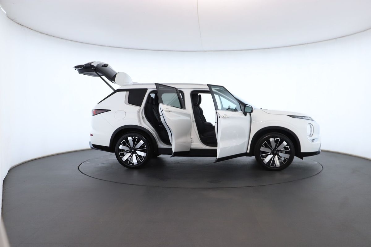 2025 Mitsubishi Outlander Aspire ZM
