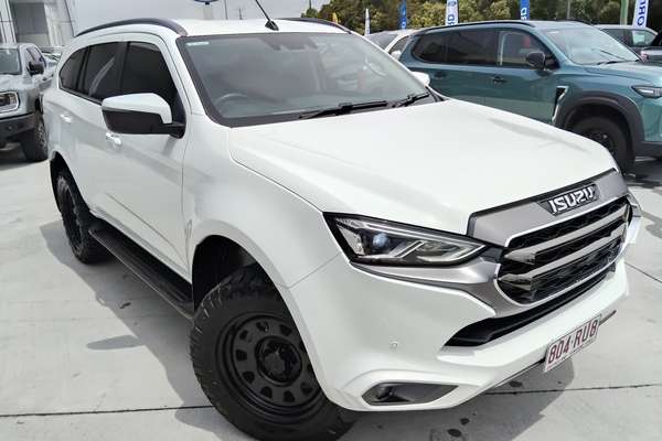 2024 Isuzu MU-X LS-T