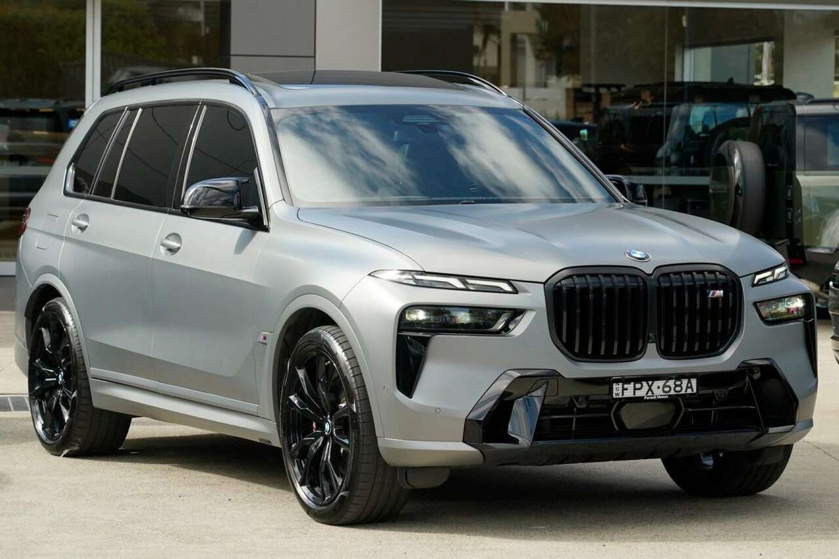 2024 BMW X7 M60i G07 LCI