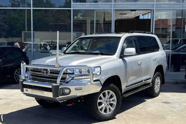2018 Toyota Landcruiser Sahara VDJ200R