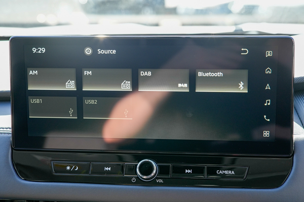 2026 Mitsubishi Outlander ES ZM thumb-12