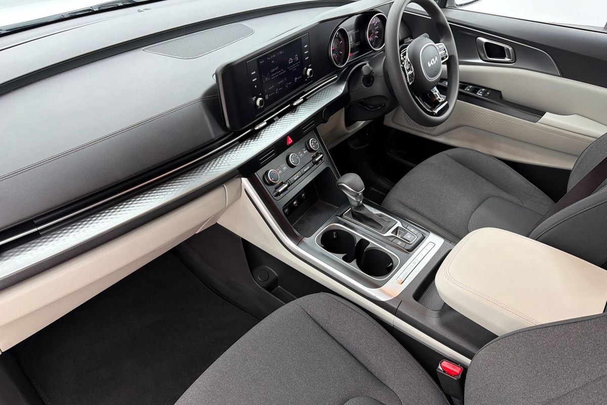 2021 Kia Carnival S KA4