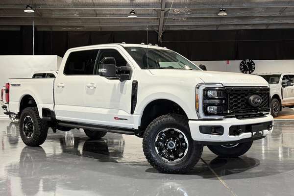 2026 Ford F350 Lariat 4X4