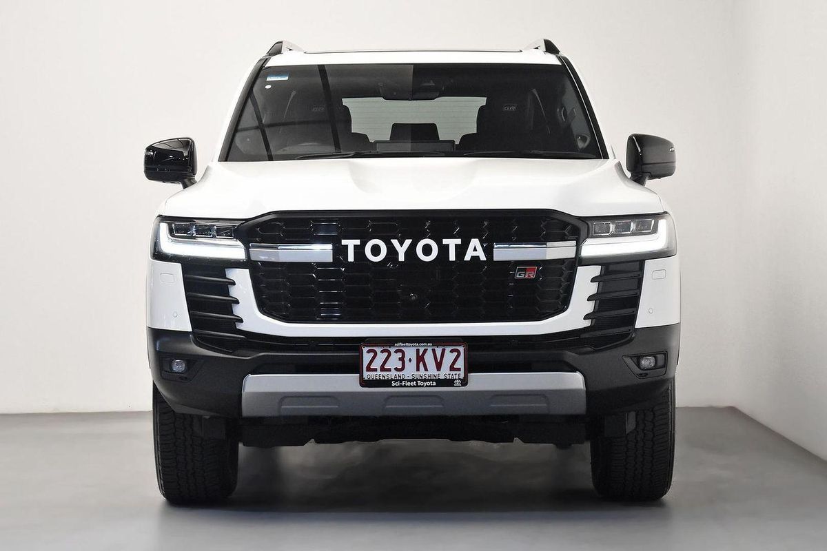 2024 Toyota Landcruiser GR Sport FJA300R