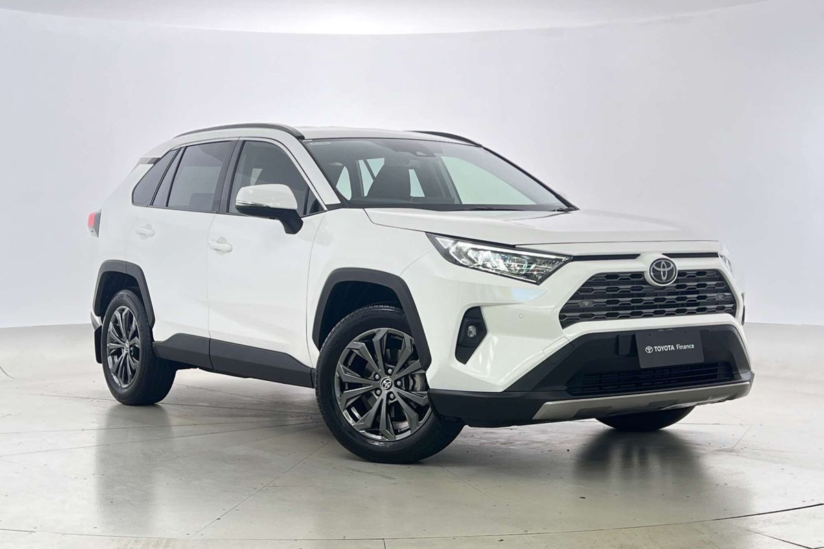 2024 Toyota RAV4 GXL MXAA52R