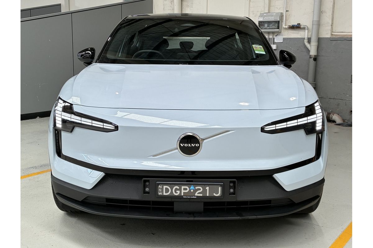 2025 Volvo EX30 Single Motor Extended Range Plus
