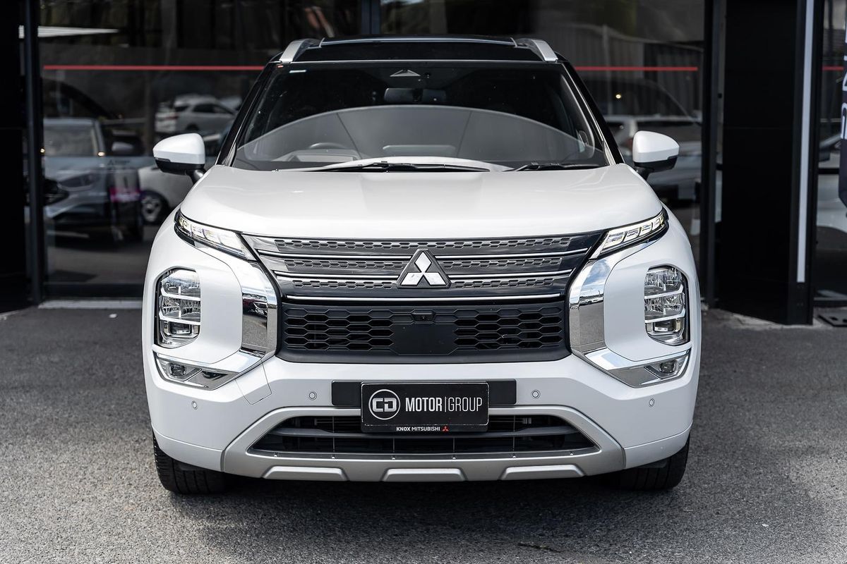 2023 Mitsubishi Outlander Exceed Tourer ZM