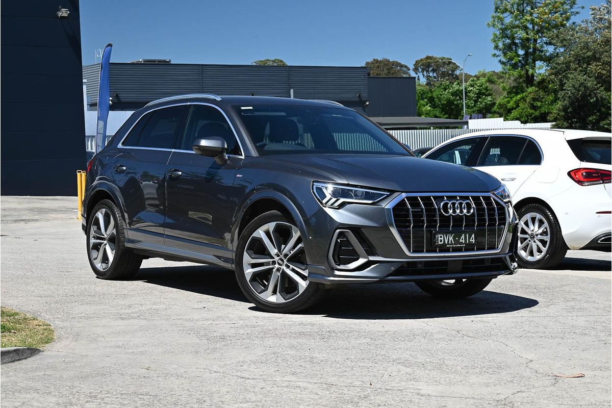 2022 Audi Q3 40 TFSI S line F3