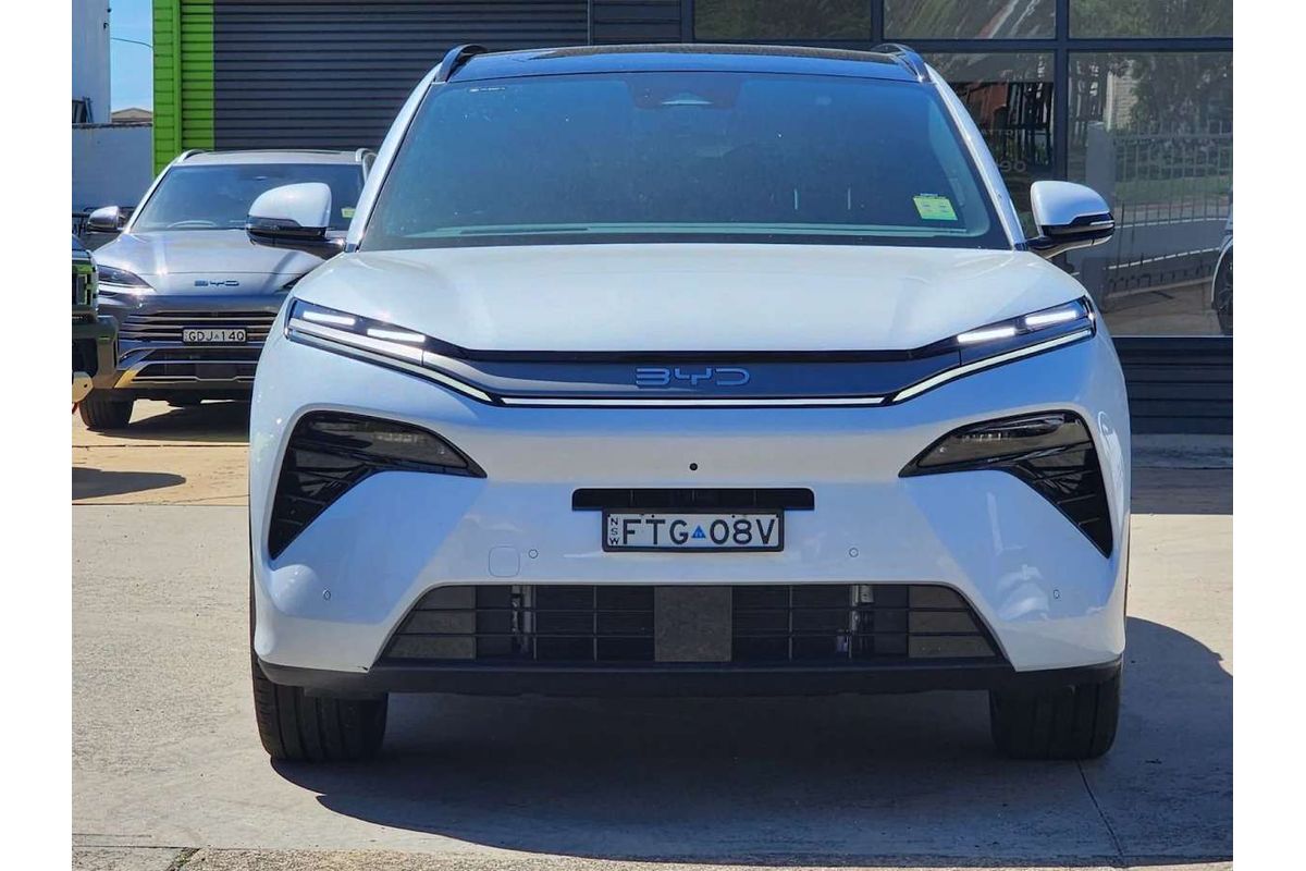 2025 BYD SEALION 8 Premium AWD