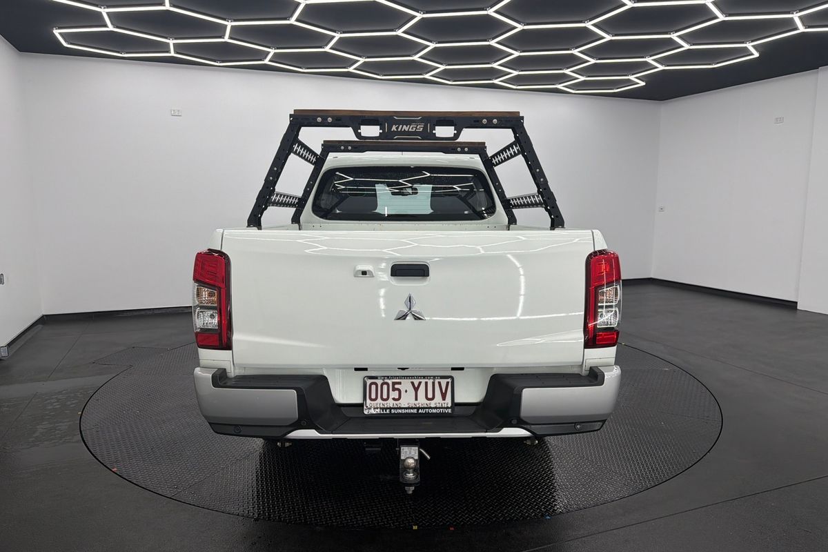 2018 Mitsubishi Triton GLX+ MR 4X4