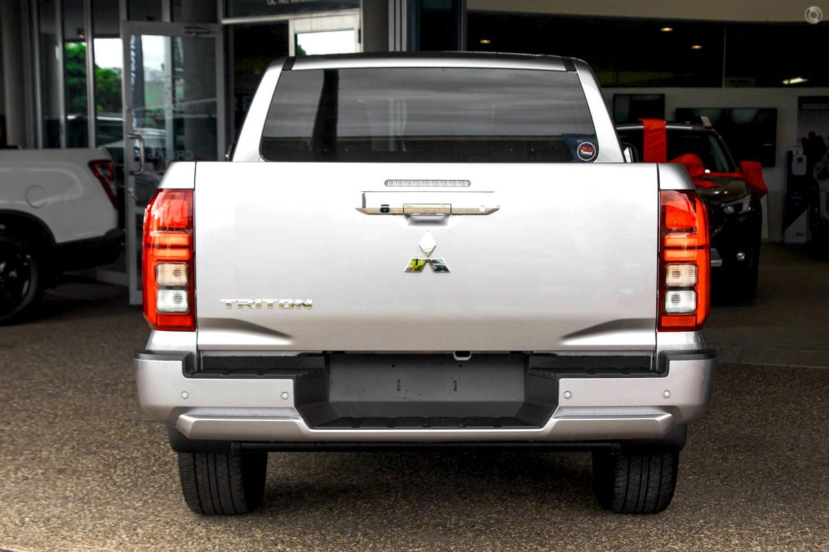 2025 Mitsubishi Triton GLS MV 4X4