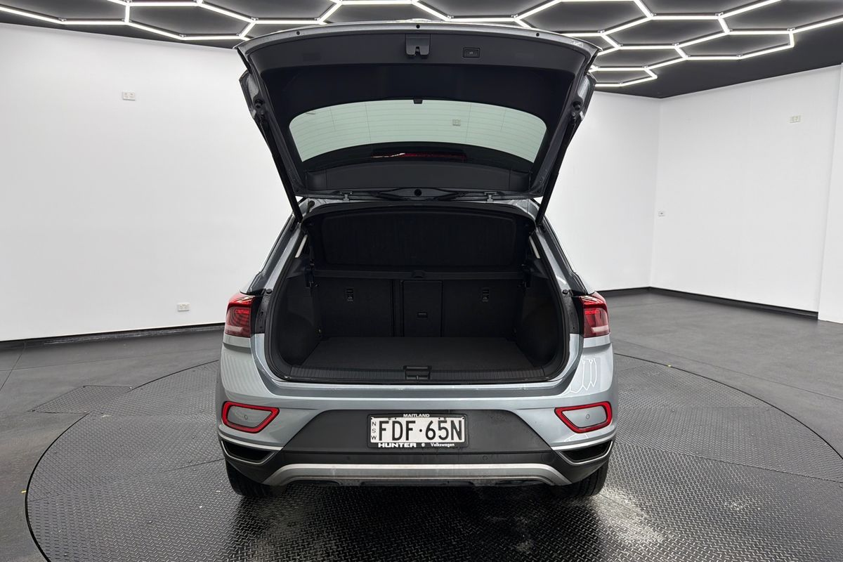 2023 Volkswagen T-Roc 110TSI Style D11