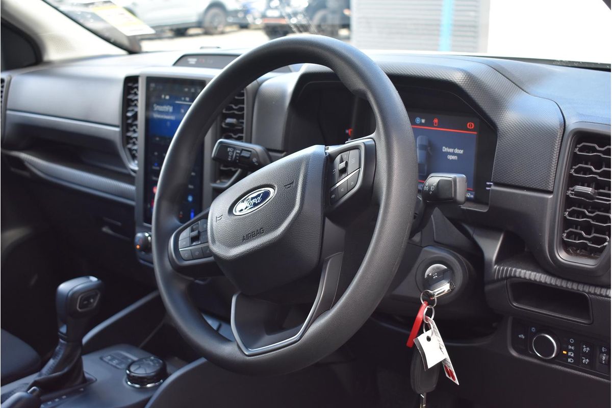2025 Ford Ranger XL 4X4 2.0L