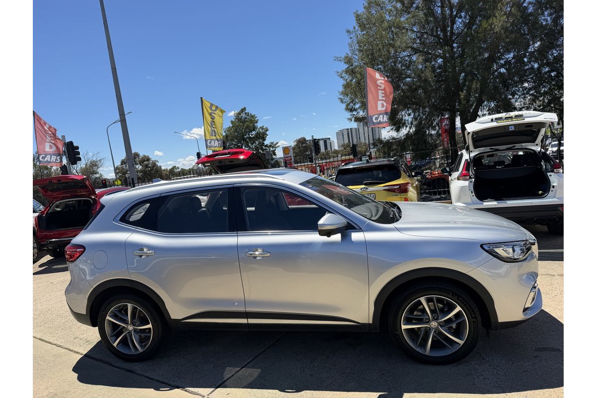 2021 MG HS Essence SAS23