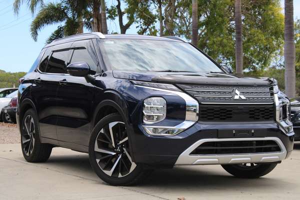 2023 Mitsubishi Outlander Exceed ZM