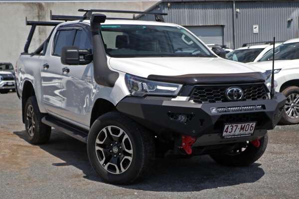 2025 Toyota Hilux SR5 48V GUN126R 4X4