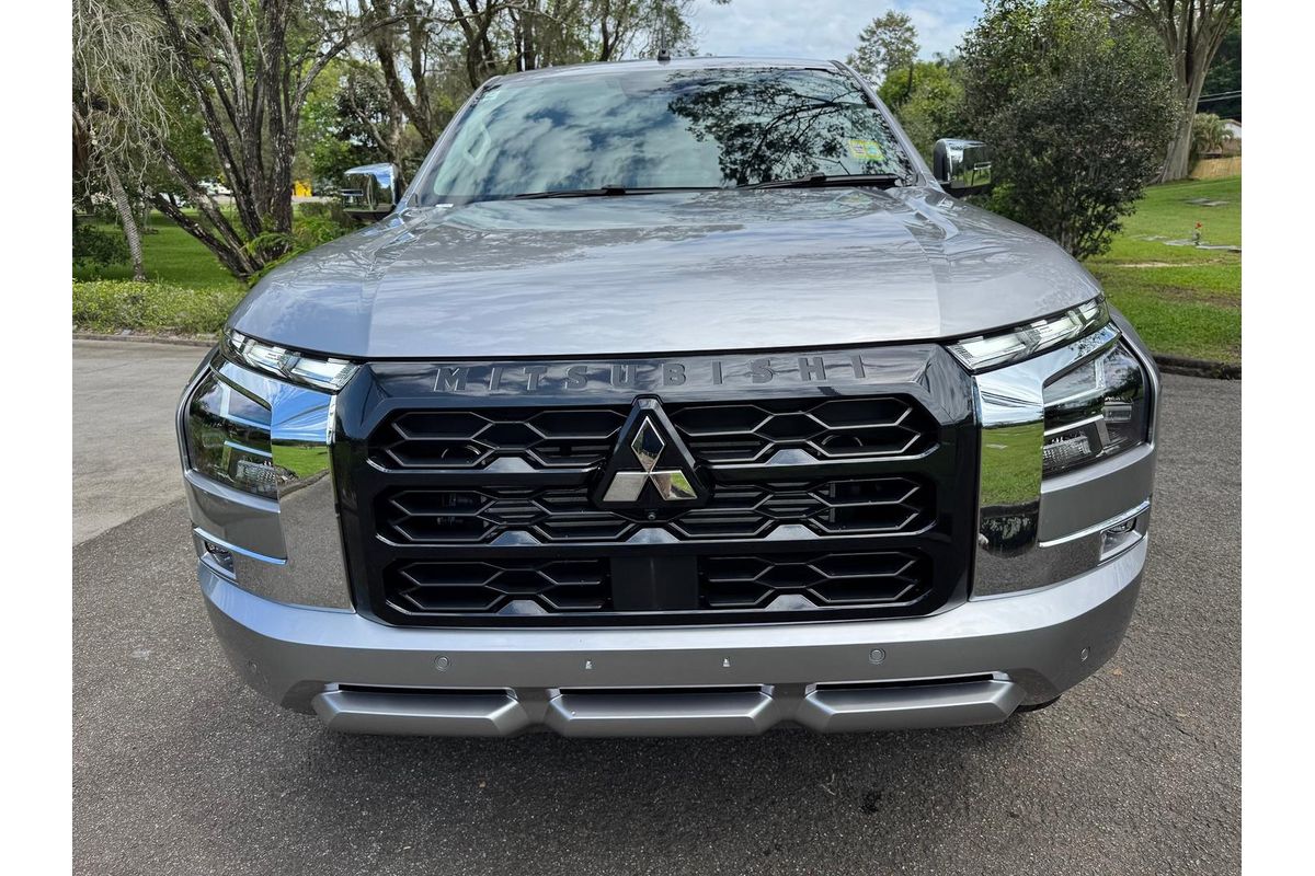 2025 Mitsubishi Triton GLS MV 4X4