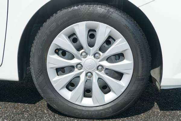 2024 Kia Cerato S BD thumb-2