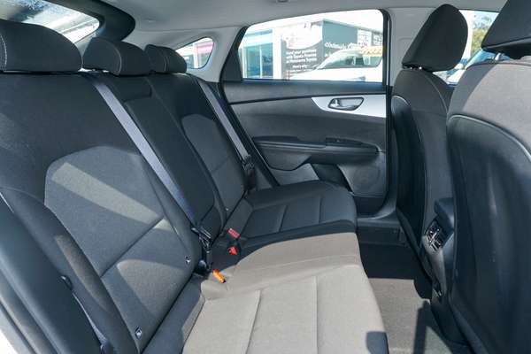 2024 Kia Cerato S BD thumb-7