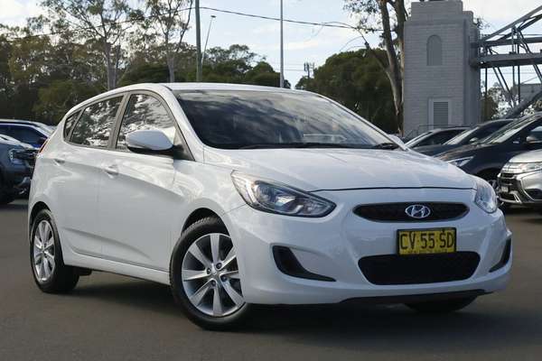 2018 Hyundai Accent Sport RB6