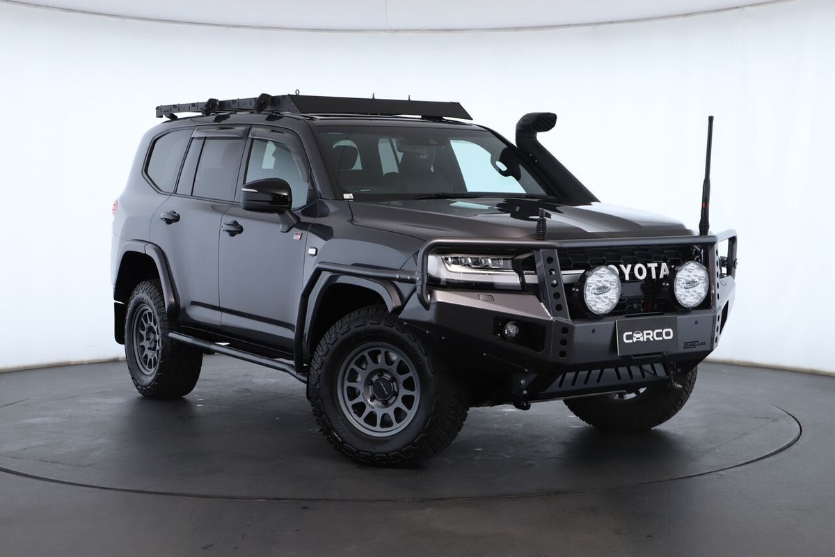 2024 Toyota Landcruiser GR Sport FJA300R
