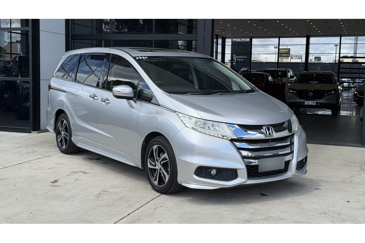 2016 Honda Odyssey VTi-L 5th Gen
