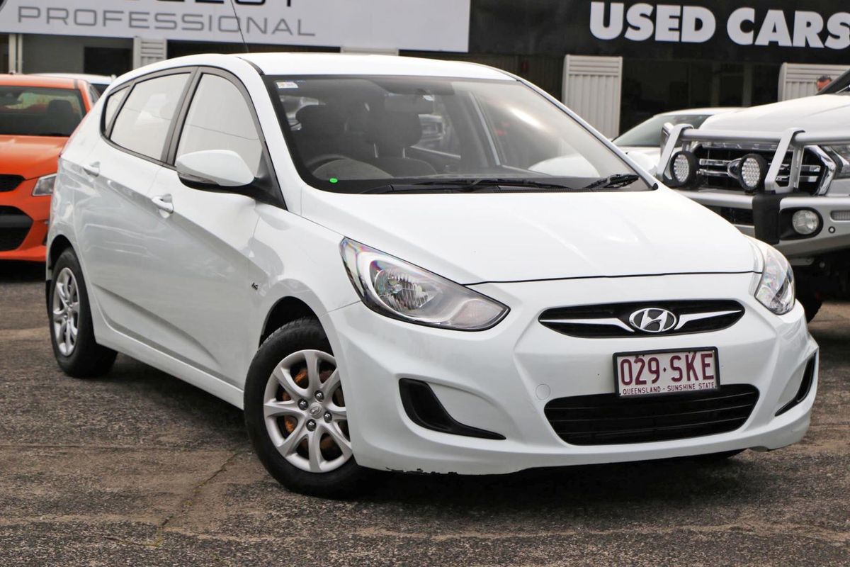 2012 Hyundai Accent Active RB