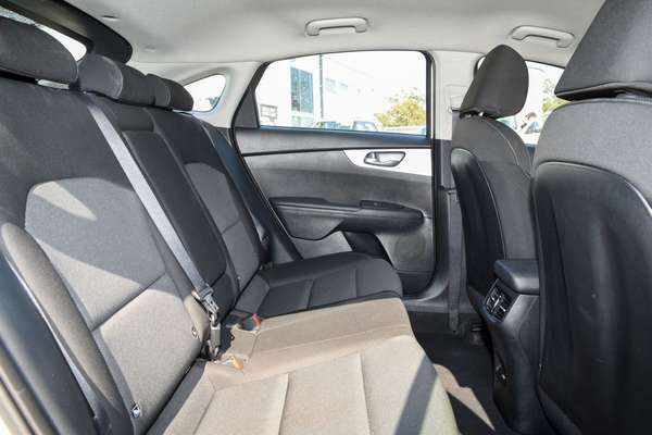 2024 Kia Cerato S BD thumb-8