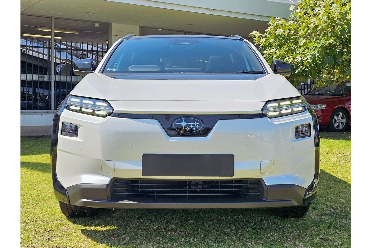 2026 Subaru Solterra AWD Touring E1-1