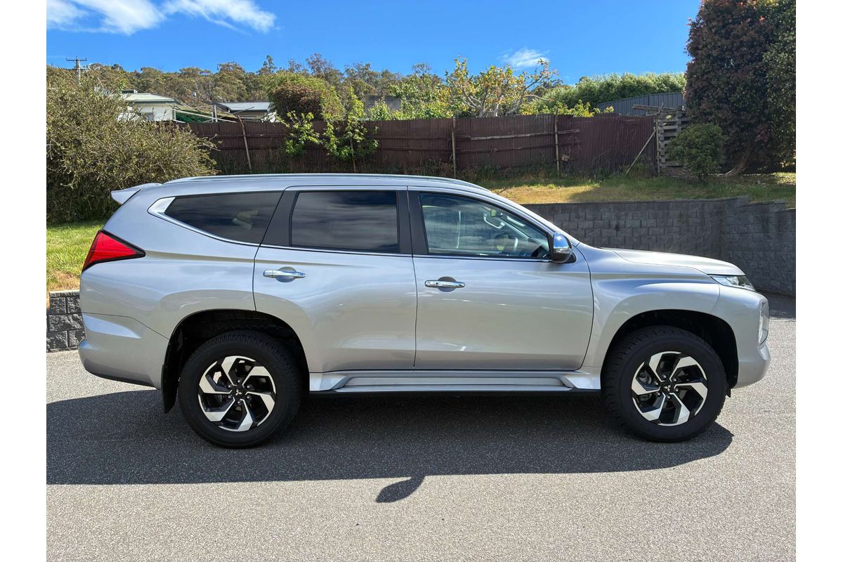 2025 Mitsubishi Pajero Sport GLS QG