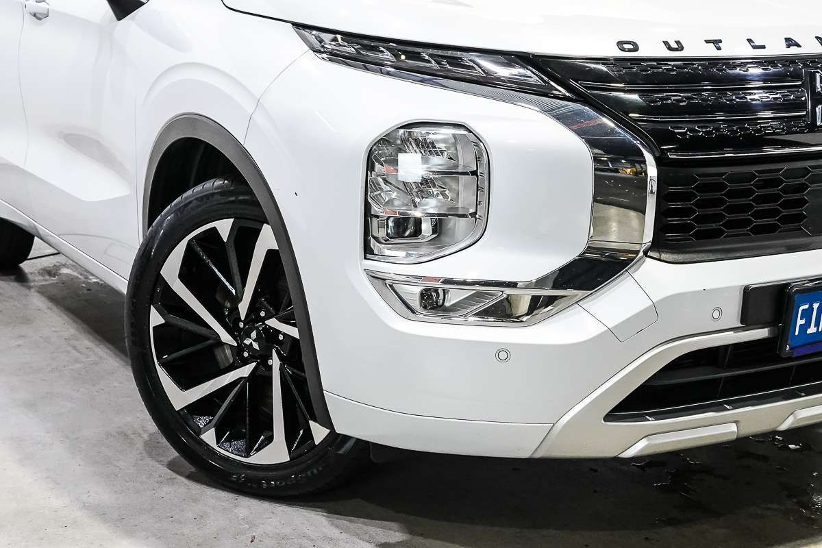 2023 Mitsubishi Outlander Exceed Tourer ZM