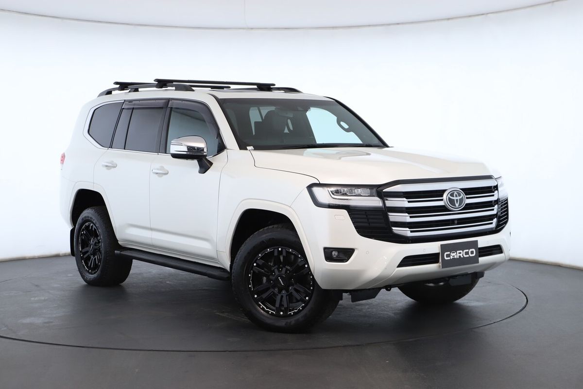 2021 Toyota Landcruiser Sahara FJA300R