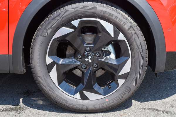 2025 Mitsubishi ASX Aspire XE thumb-3