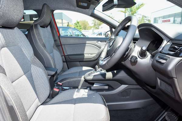 2025 Mitsubishi ASX Aspire XE thumb-9