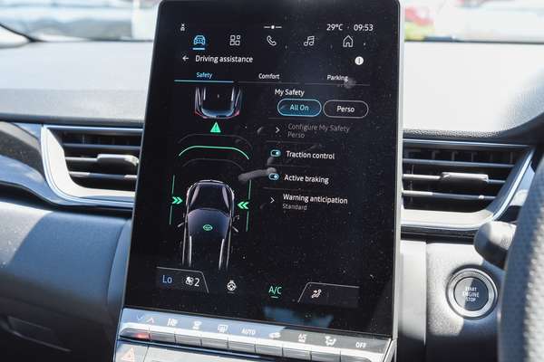 2025 Mitsubishi ASX Aspire XE thumb-12