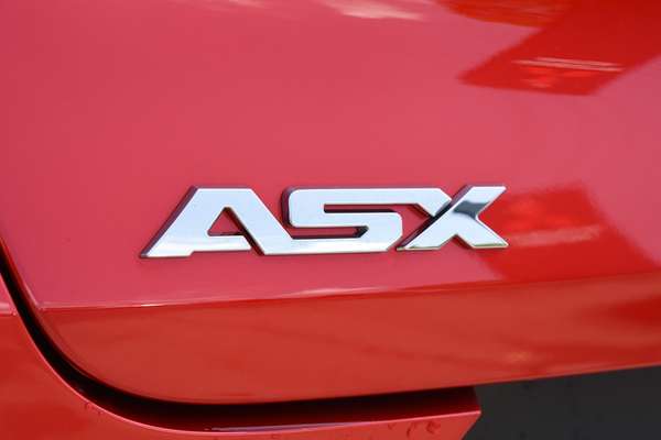 2025 Mitsubishi ASX Aspire XE thumb-19